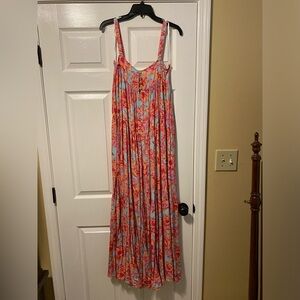 NWT Petal & Pup Shanti Maxi Dress Size 4